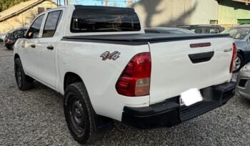 TOYOTA HILUX DX 2.4 4X4 DC MT 2017 full