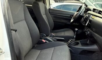 TOYOTA HILUX DX 2.4 4X4 DC MT 2017 full