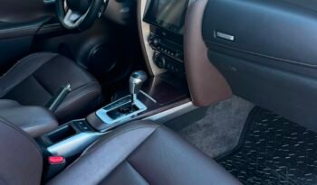 TOYOTA HILUX SW4 SRX 2.8 4X4 AT 2017 full