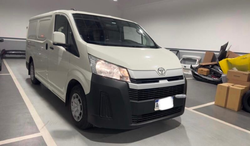 TOYOTA HIACE L1 H1 2.8 AT 2025 full