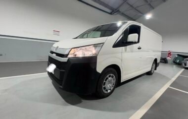 TOYOTA HIACE L1 H1 2.8 AT 2025