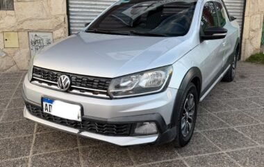 VW SAVEIRO CROSS HIGHLINE DOBLE CABINA 1.6 2018