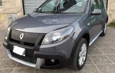 RENAULT SANDERO STEPWAY PRIVILEGE 1.6 2013