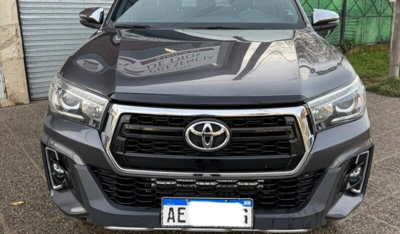 TOYOTA HILUX SRX AT 2.8 4X4 AT 2020 full