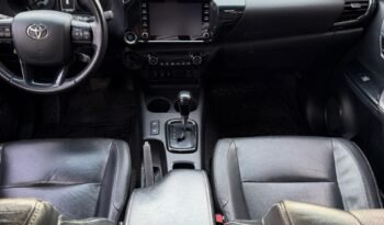 TOYOTA HILUX SRX AT 2.8 4X4 AT 2020 full
