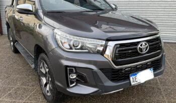 TOYOTA HILUX SRX AT 2.8 4X4 AT 2020 full
