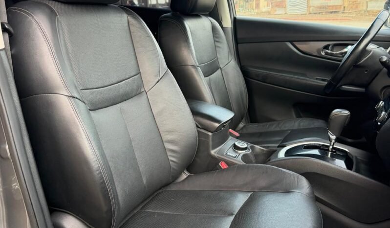 NISSAN X-TRAIL EXCLUSIVE 2.5 4WD CVT 2019 full