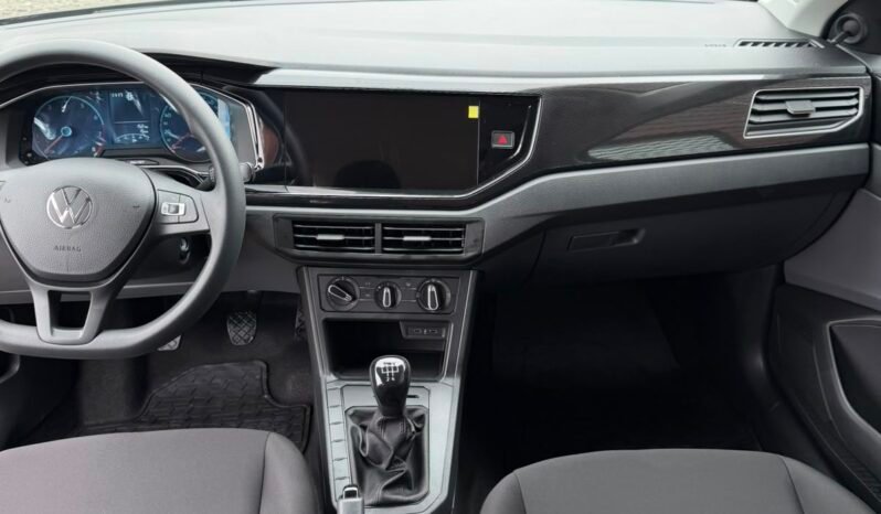 VOLKSWAGEN POLO TRACK 1.6 MSI MT 0KM full