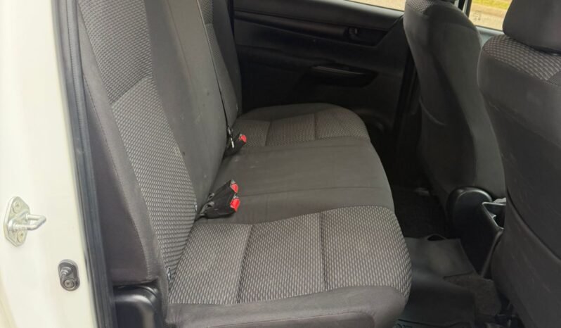 TOYOTA HILUX DX 2.4 4X4 6M/T 2022 full