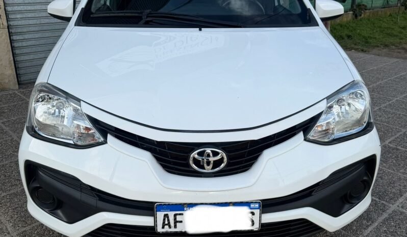 TOYOTA ETIOS X 1.5 6M/T 2022 full