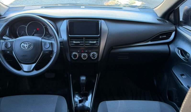TOYOTA YARIS XS 1.5 CT 5PTAS 2025 full