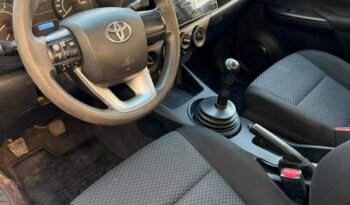 TOYOTA HILUX DX 2.4 4X4 MT 2018 full