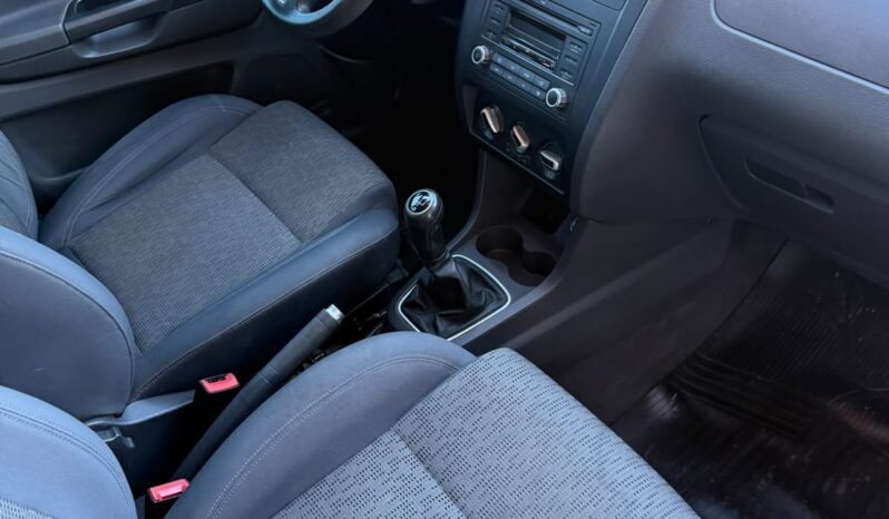 VW SURAN TRENDLINE 1.6 MT 2013 full