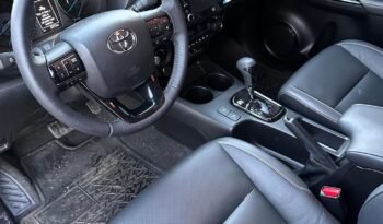 TOYOTA HILUX CONQUEST 2.8 4X4 AT 2023 full