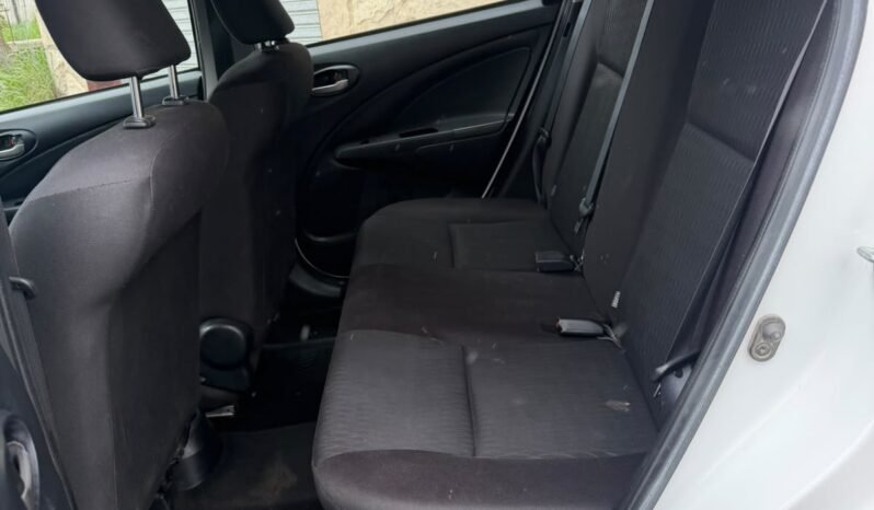 TOYOTA ETIOS X 1.5 6M/T 2023 full