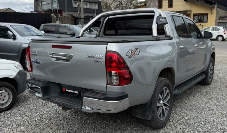 TOYOTA HILUX SRX 2.8 4X4 AT 2018 full