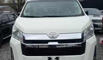 TOYOTA HIACE COMMUTER 2.8 TDI 14+1 0KM full