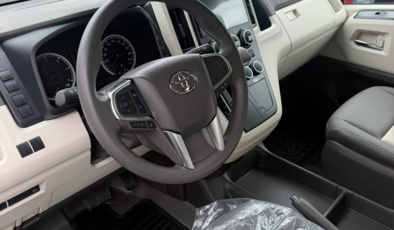 TOYOTA HIACE COMMUTER 2.8 TDI 14+1 0KM full