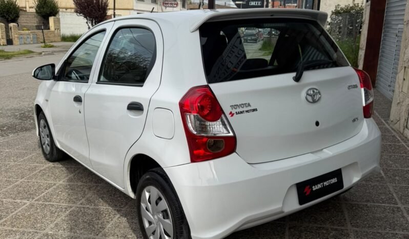 TOYOTA ETIOS X 1.5 6M/T 2023 full