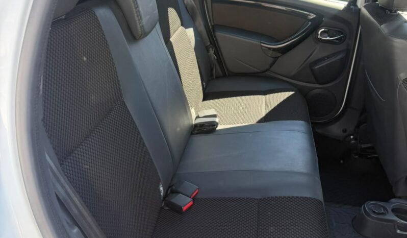 RENAULT DUSTER PRIVILEGE 2.0 4X4 MT 2019 full